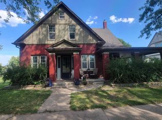 1214 15th St, Auburn, NE 68305