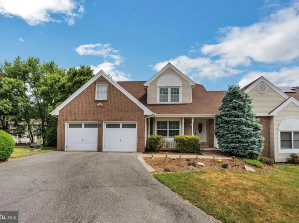 66 Springer Ct, Hockessin, DE 19707