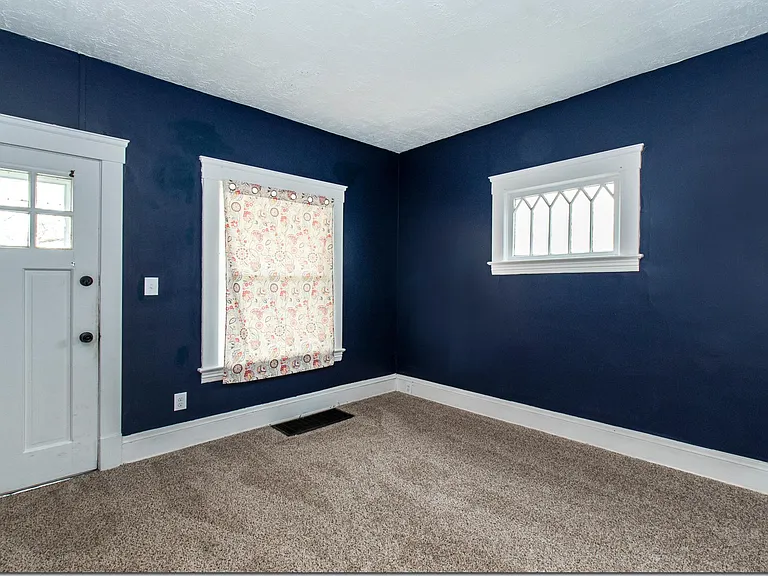 3100 Montclair Ave #DOWN — Photo 17