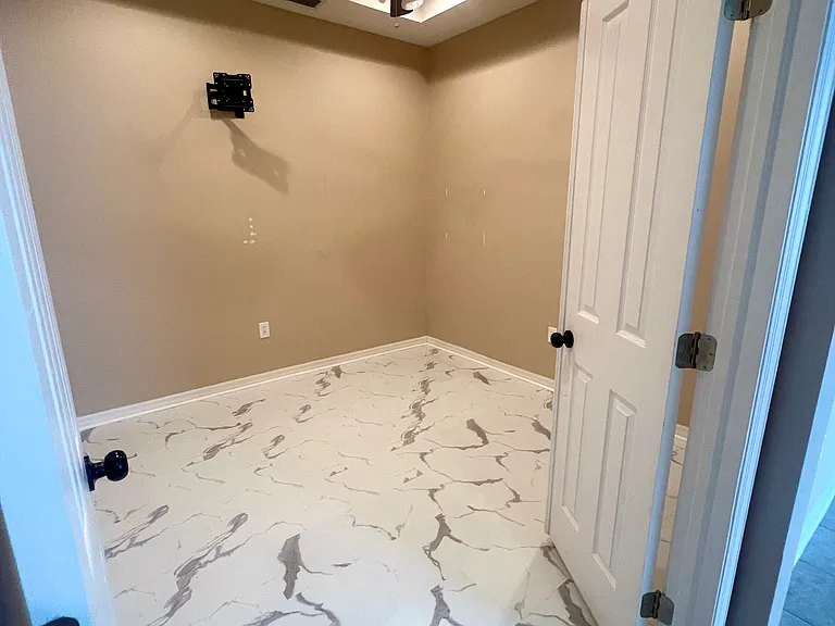 31748 Blythewood Way — Photo 11