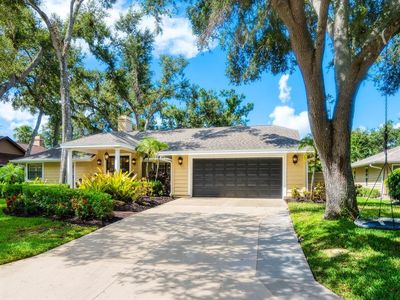 1773 Oak Lakes Dr, Sarasota, FL, 34232