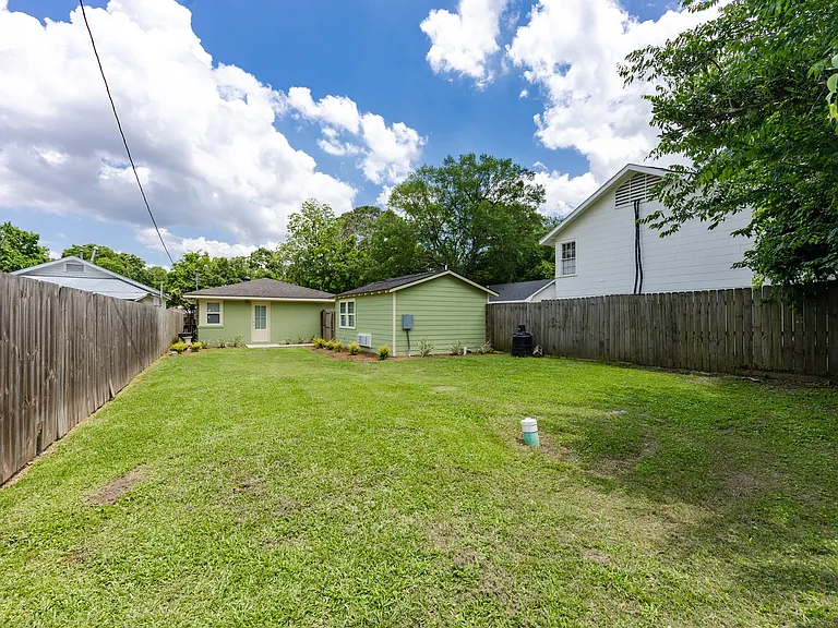 836 Steele Blvd — Photo 26