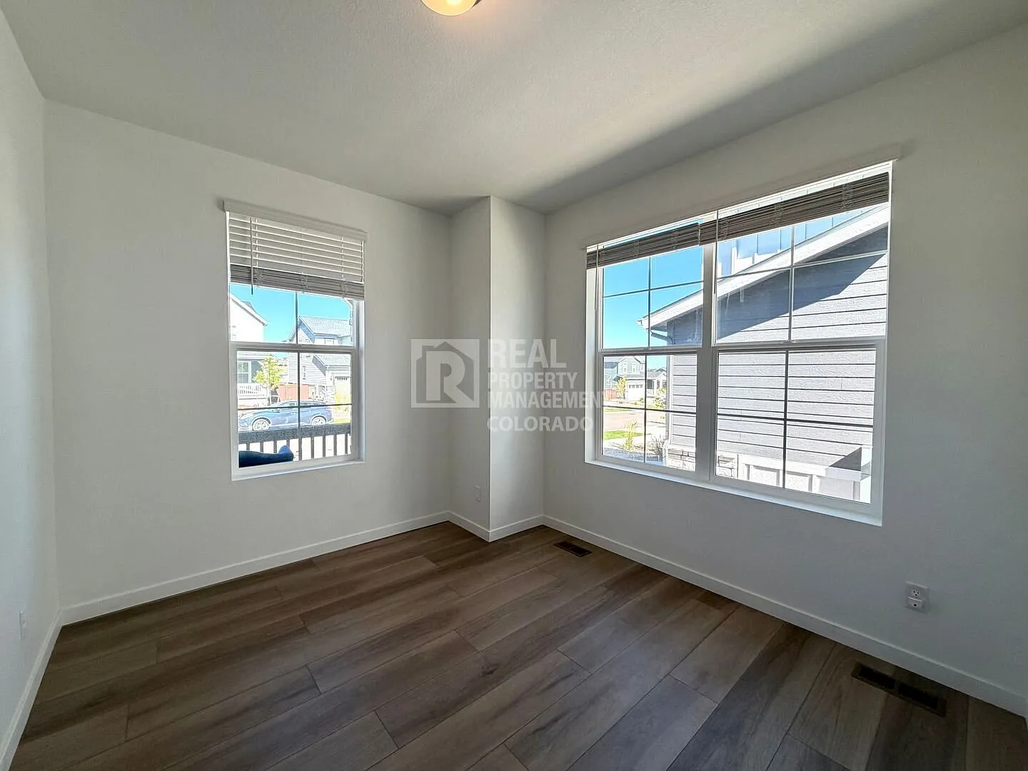 Parker Home with Mountain Views, EV Charger & Pool - 10976 Snowdon St, Parker, CO — Photo 3