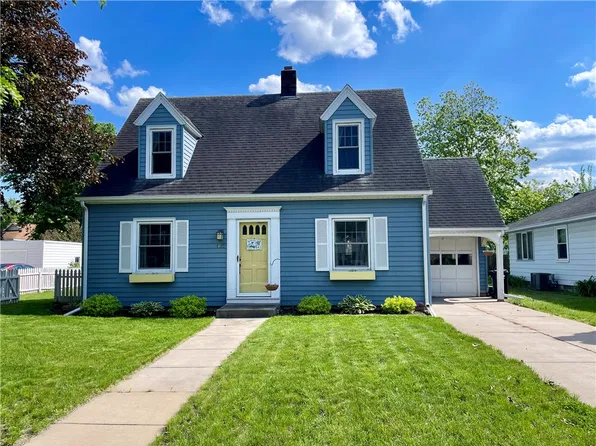 1615 Main Street, Eau Claire, WI 54701