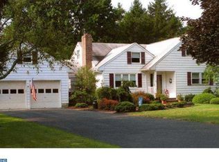 16 Moores Mill Mount Rose Rd, Pennington, NJ 08534