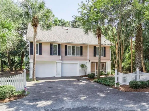1 Hawk Ct, Hilton Head Island, SC 29926
