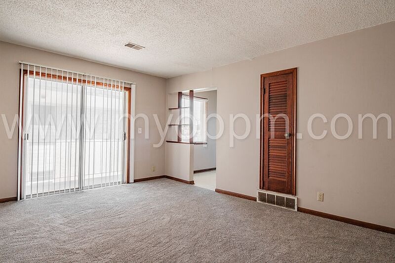 1st image of 640 N 46th St APT 7
