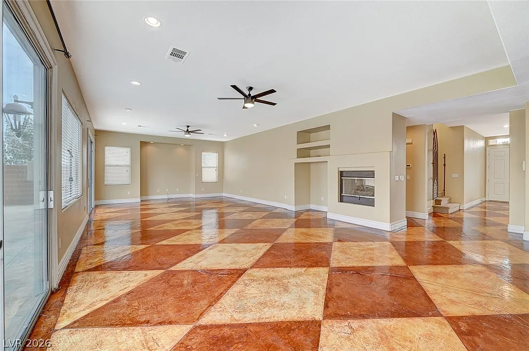 4 bed, 3.5 bath, 3578 sqft, $4,540 — Photo 4