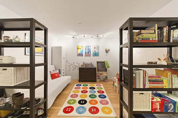 Sold by Nest Seekers International | media 6