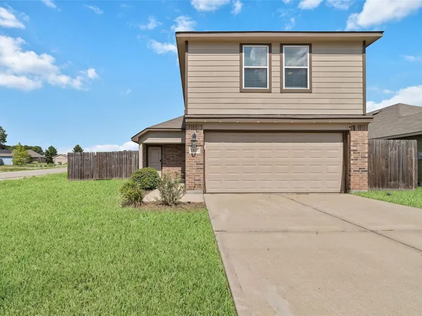 13070 Lake Conroe Bay Rd, Willis, TX 77318