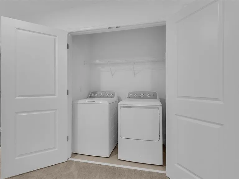 3010 Canary Ave — Photo 34