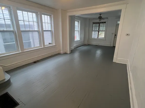 339 Emerald St, Harrisburg, PA 17110