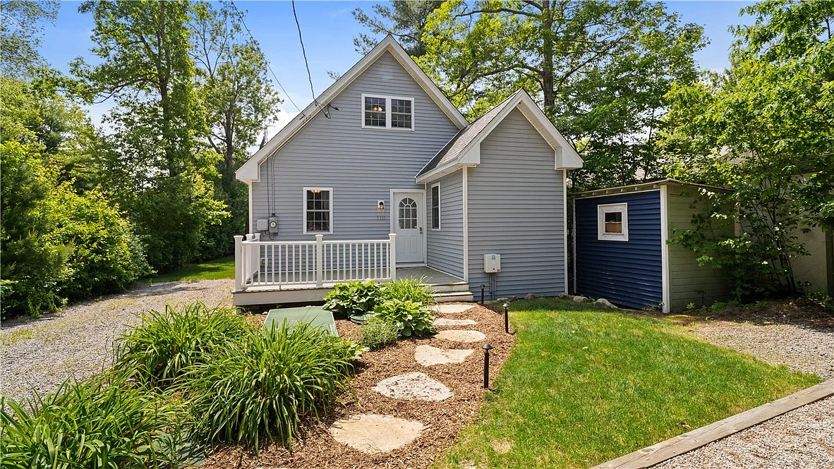 1 bed, 1.0 bath, 768 sqft, $2,500 — Photo 2