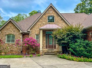 2527 Katherine Cir, Gainesville, GA 30506