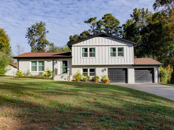 3420 Elm Creek Dr NW, Marietta, GA 30064