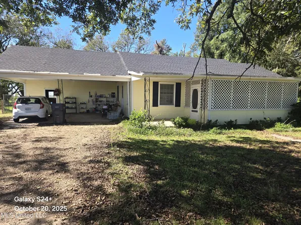 238 Front St, Silver City, MS 39166