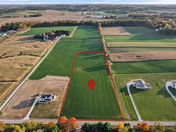 Arnold Rd, Dalton, OH 44618