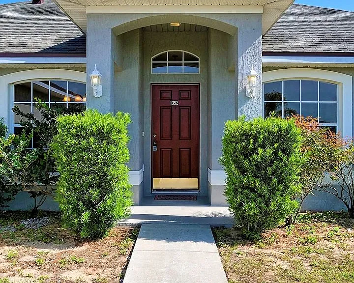 1392 Willow Wind Dr — Photo 2