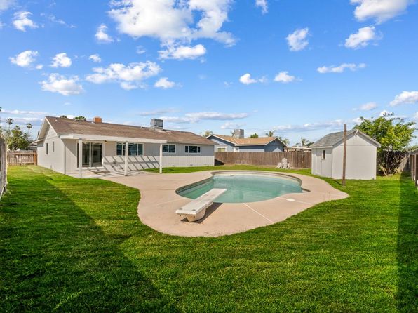 687 Tamarack Ln, Lemoore, CA 93245