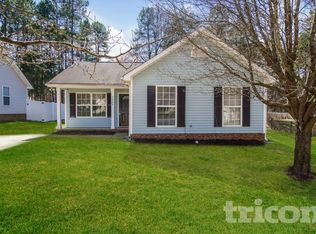 9408 Northwoods Forest Dr, Charlotte, NC 28214