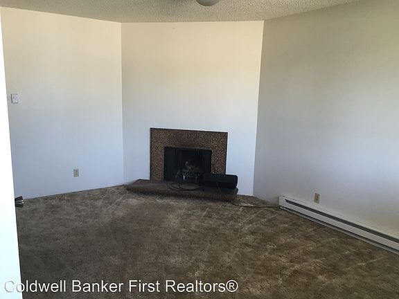4th image of 19 S Roosevelt St APT I