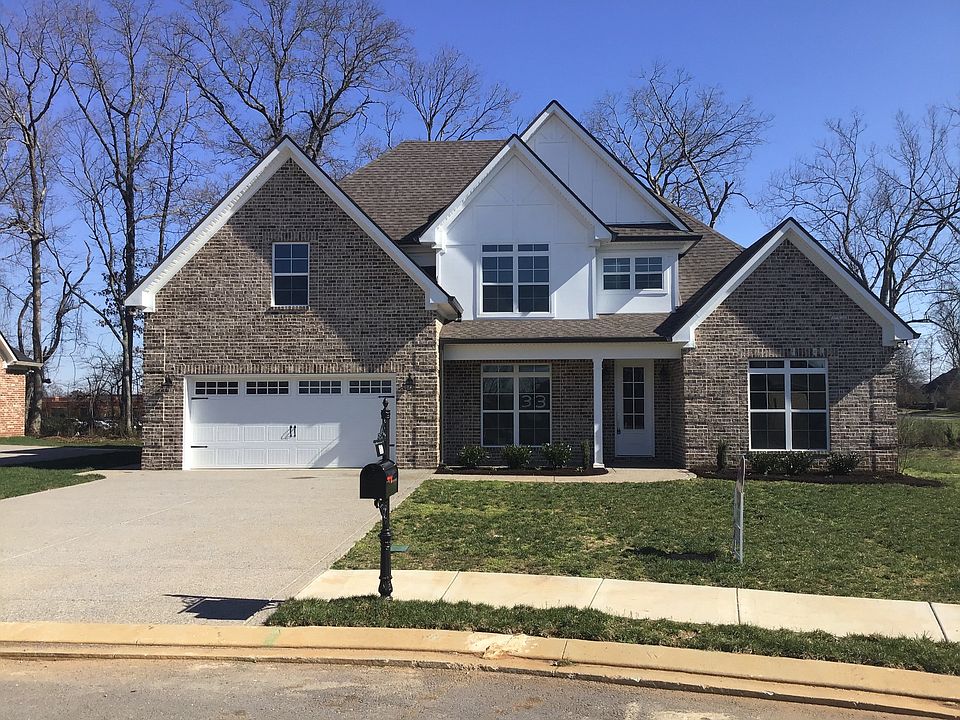 1st image of 810 Licinius Ln