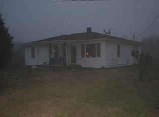 61 Dimple Sharp Rd, Burkesville, KY 42717