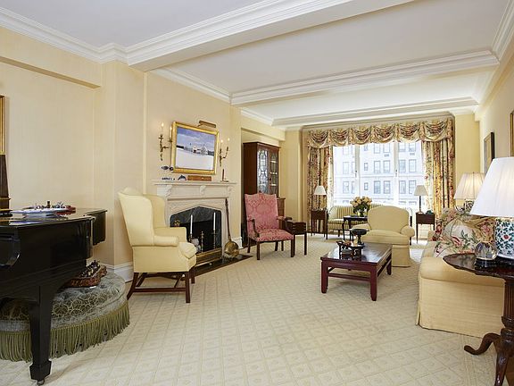 4th image of 1095 Park Ave #4D