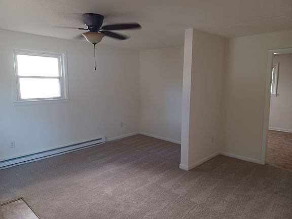 2nd image of 1028 Franklin St APT 1