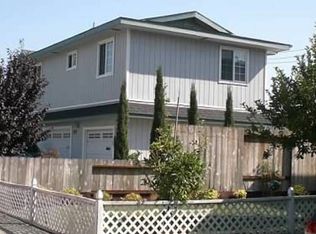 1829 Hamlet St, San Mateo, CA 94403