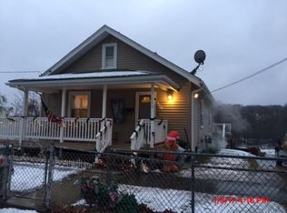 153 Ludlow St, Worcester, MA 01603