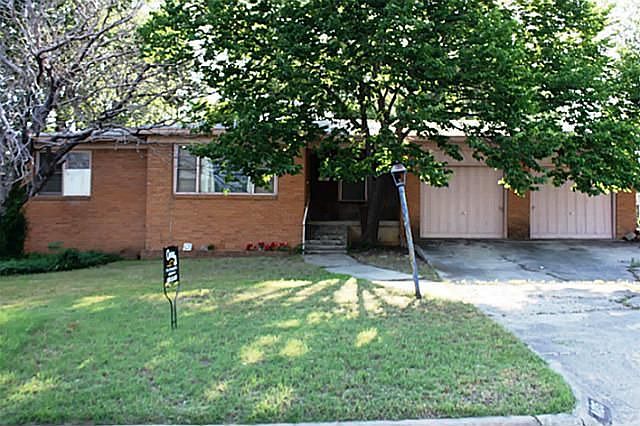 1st image of 4105 Highland Lake Dr