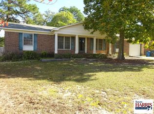 2025 Dockside Dr, Fayetteville, NC 28304