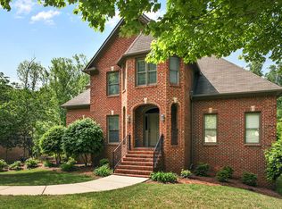 2439 Huntington Glen Drive, Homewood, AL 35226