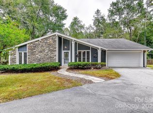3119 Hickory Hill Rd, Hendersonville, NC 28792