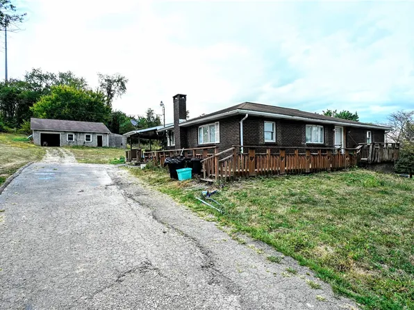 600 Dry Hill Rd, Connellsville, PA 15425