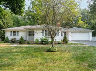 223 Wolf Swamp Rd, Longmeadow, MA 01106