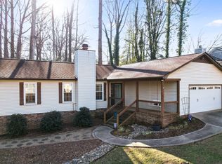 209 Saratoga Dr, Greer, SC 29650