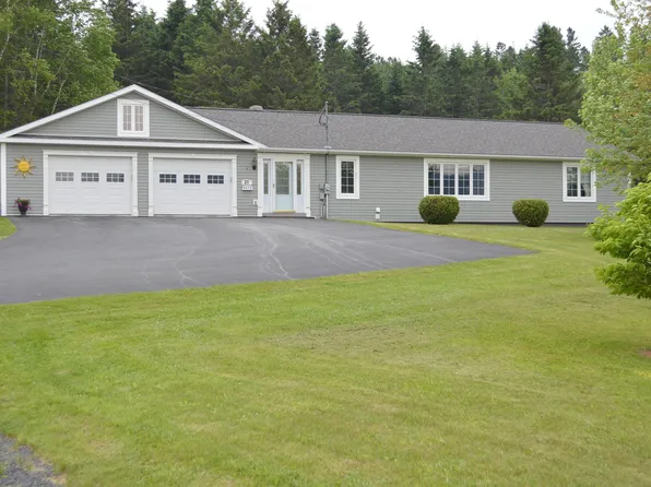 25 Pine Street, Fort Kent, ME 04743