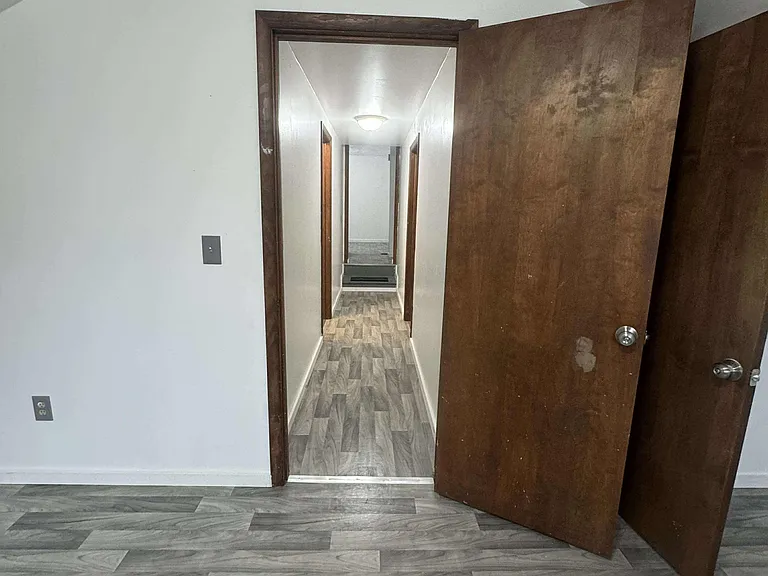 415 Washington Ave #2 — Photo 11