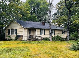 3685 Fraternity Church Rd, Winston Salem, NC 27127