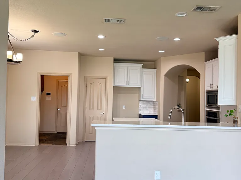 1716 Deer Crossing Dr — Photo 17