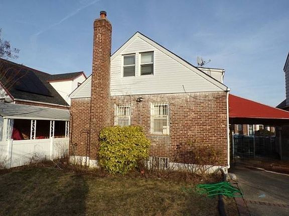 2nd image of 11922 234th St
