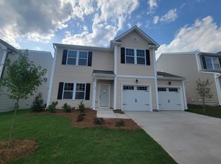 69 Curling Creek Dr, Clayton, NC 27527