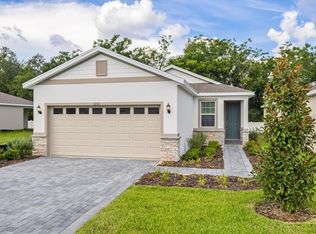 1202 Atlantic Ave, Fruitland Park, FL 34731