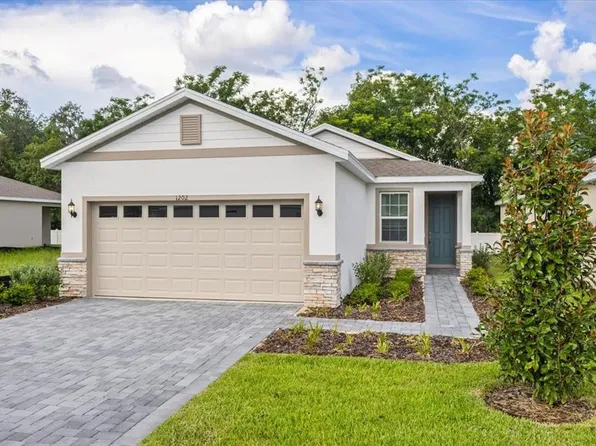 1202 Atlantic Ave, Fruitland Park, FL 34731