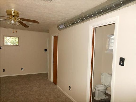5th image of 4306 Caswell Ave
