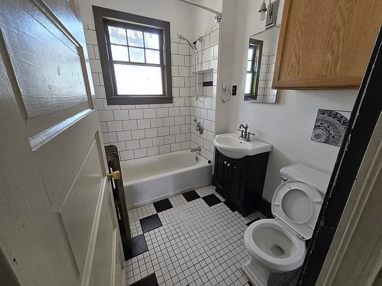 1502 Silver Ave SE — Photo 11