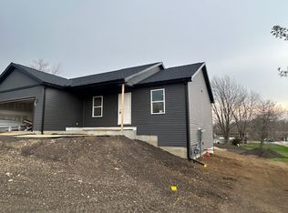25179 N 2175 East Rd, Lexington, IL 61753