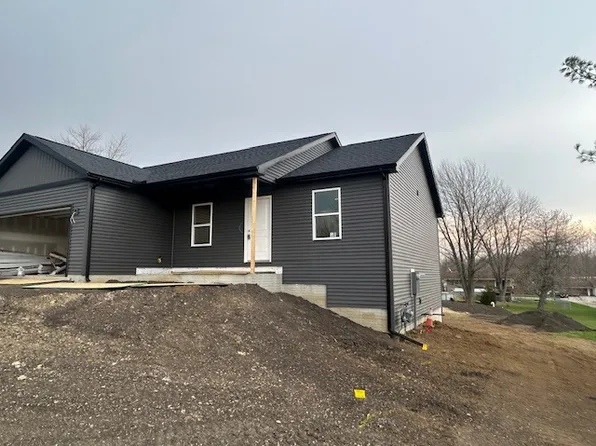 25179 N 2175 East Rd, Lexington, IL 61753